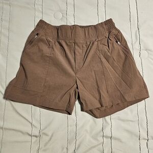Merrell Hiking Shorts Size Large